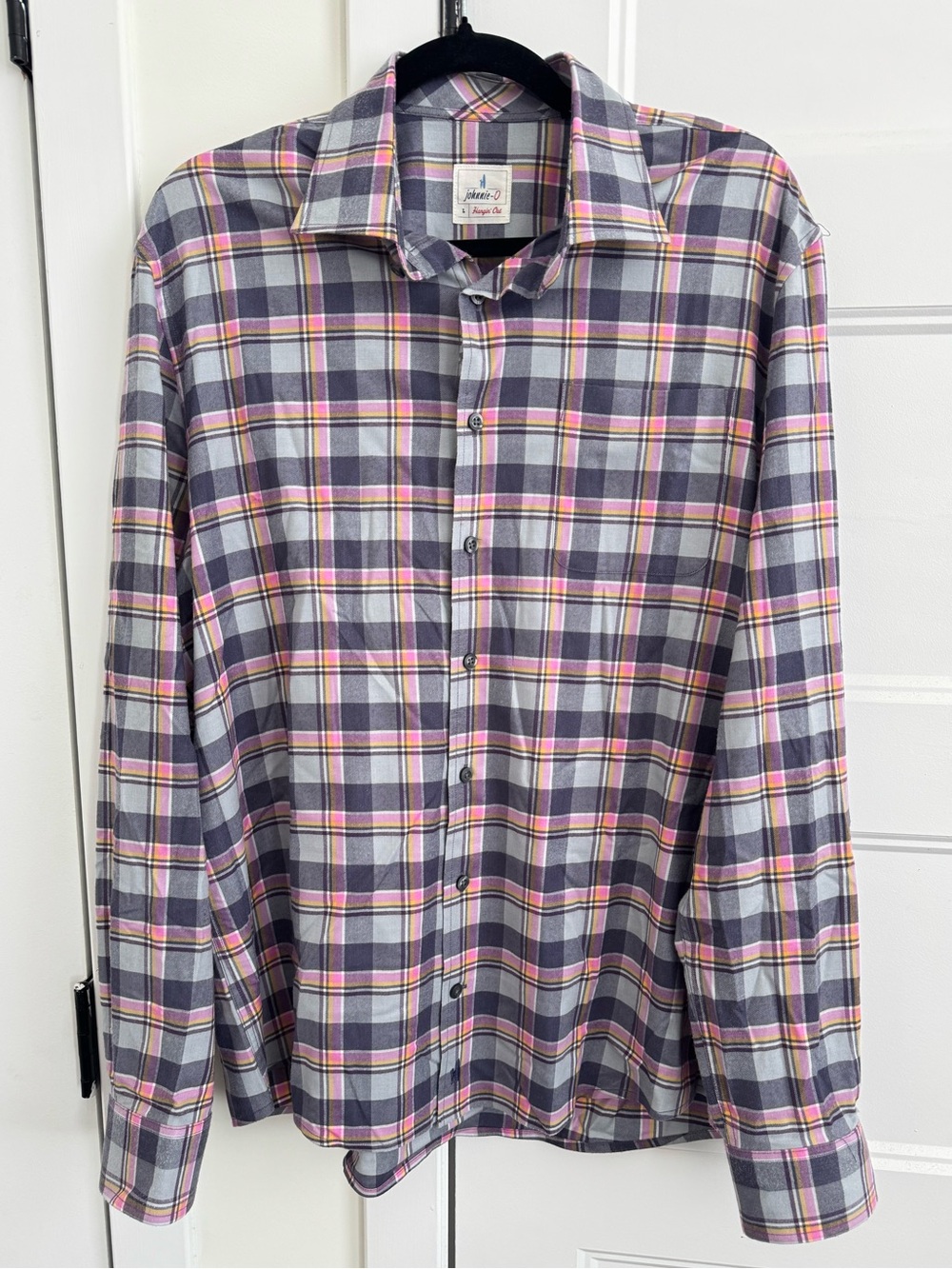 johnnie-O Hangin’ Out Untucked Hansel Button Down L/S Sport Shirt in Navy